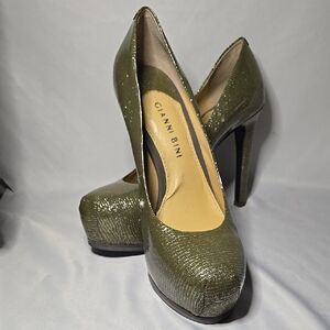 Gianni Bini Olive Green Women's Heels